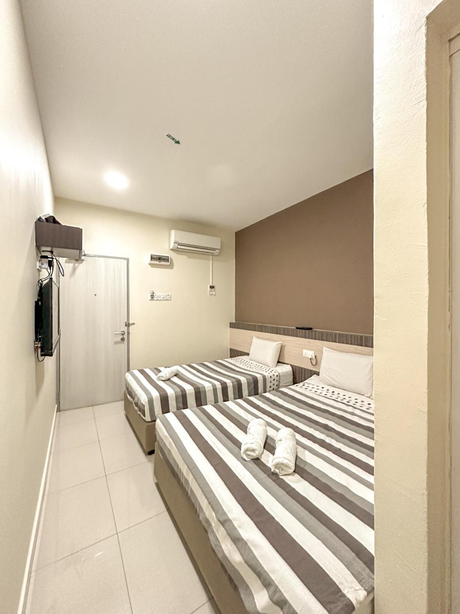 G Star Hotel Pantai Remis Eksteriør bilde